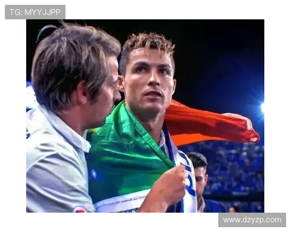 迷你罗周二亮相皇马U16训练备战未来